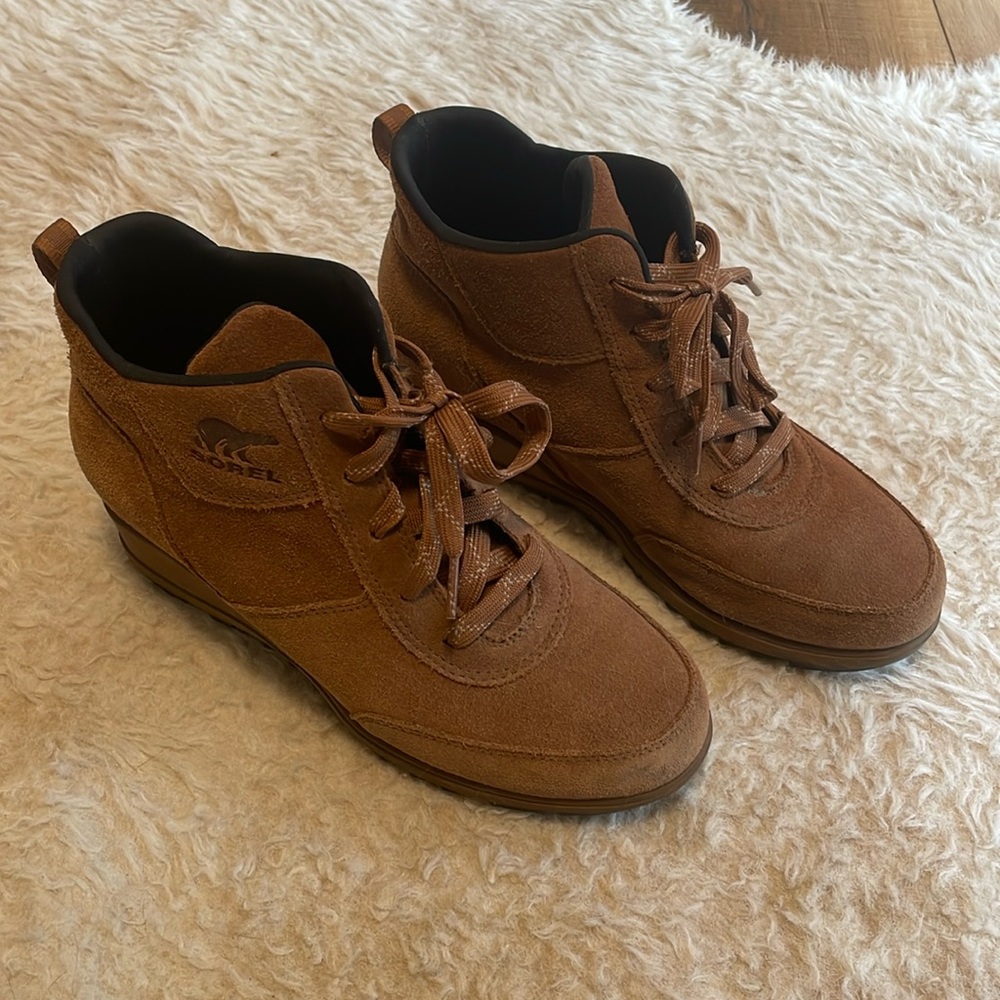 Sorel, heeled sneakers. Worn, but very good condition